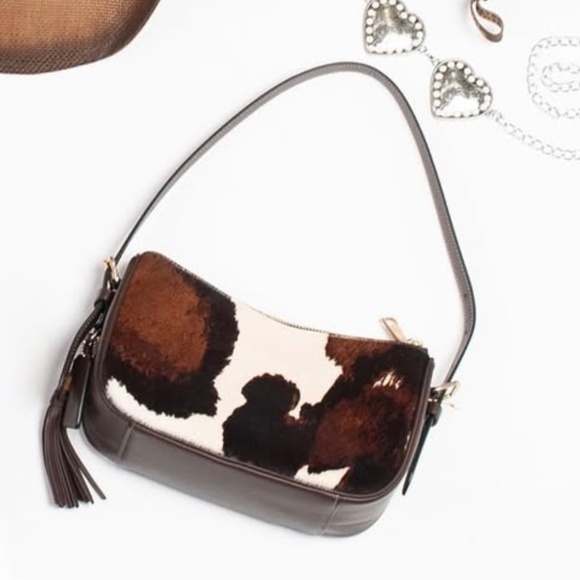 Authentic Coach Kailey Shoulder Bag With Cow Print And Tassel - Picture 6 of 6